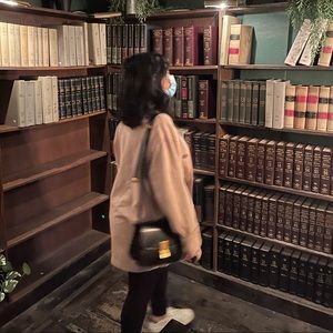 Meet your Posher, Emma